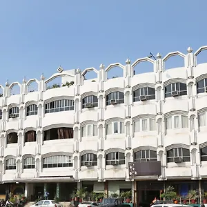 Hotel Oyo 2054 New Broadway, Varanasi